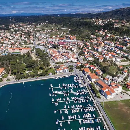 Case de vacanță Boni