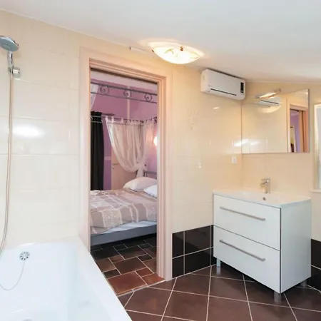 Holiday home Boni *